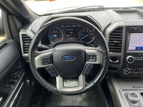 Used 2021 Ford Expedition XLT RWD image 27