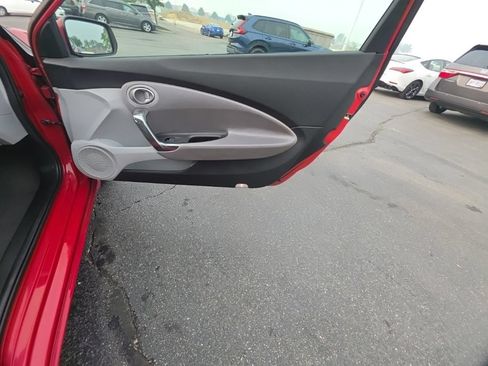 Used 2011 Honda CR-Z EX image 27