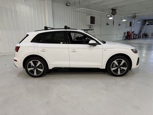 Used 2022 Audi Q5 2.0T Premium Plus w/ Premium Plus Package image 6