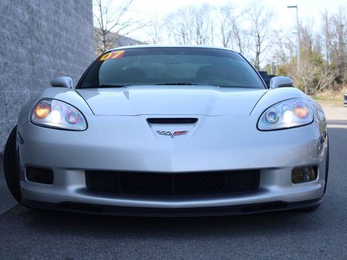 Used 2007 Chevrolet Corvette Z06 w/ Preferred Equipment Group image 4
