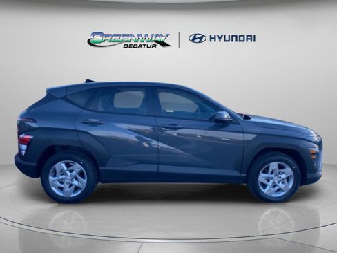 New 2026 Hyundai Kona SE FWD image 9