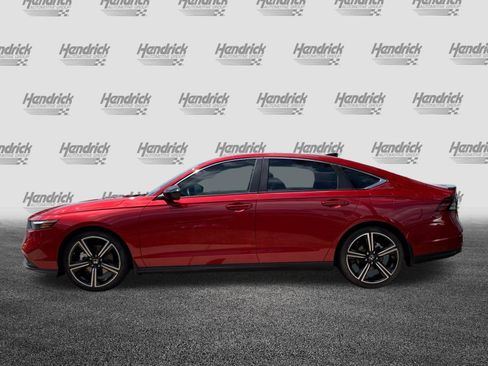 Used 2025 Honda Accord Sport image 7