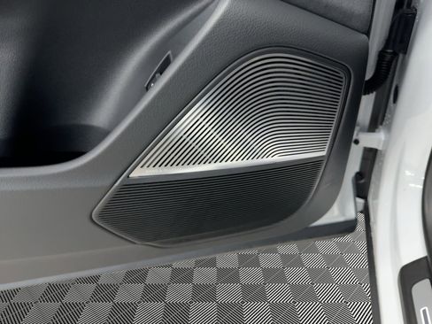 New 2026 Audi RS Q8 performance AWD/4WD image 21