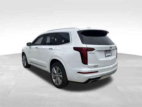 Used 2024 Cadillac XT6 Premium Luxury AWD/4WD image 14