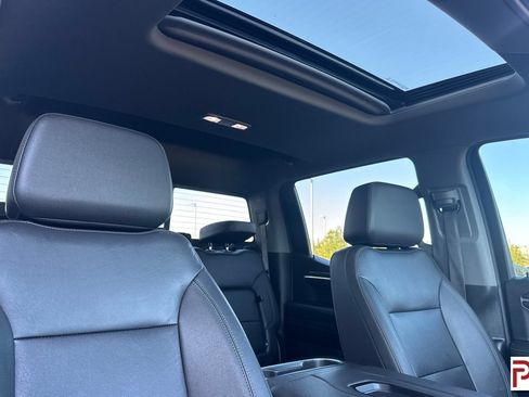 Used 2022 Chevrolet Silverado 1500 LT Trail Boss w/ LT Trail Boss Premium Package AWD/4WD image 18