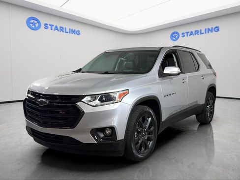 Used 2021 Chevrolet Traverse RS FWD image 16