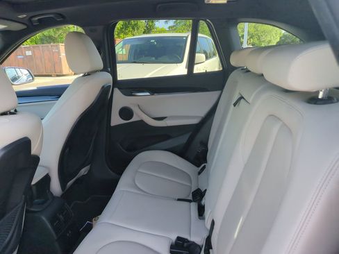Used 2021 BMW X1 sDrive28i w/ Convenience Package FWD image 7