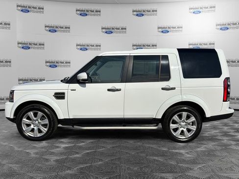 Used 2016 Land Rover LR4 HSE image 2