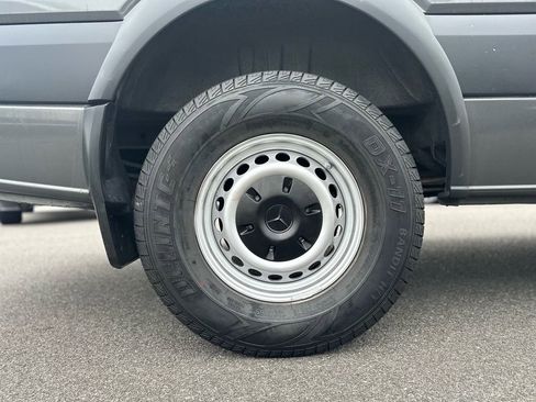 Used 2016 Mercedes-Benz Sprinter 2500 w/ Driver Efficiency Package image 40