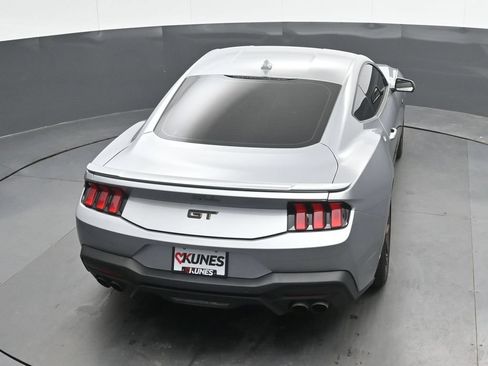 Used 2025 Ford Mustang GT Premium RWD image 32