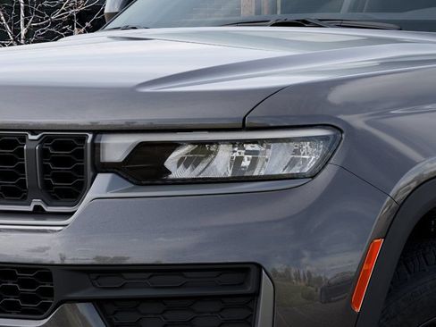 New 2026 Jeep Grand Cherokee L 4WD image 10