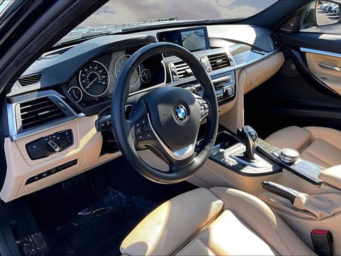 Used 2017 BMW 340i xDrive Sedan AWD/4WD image 17