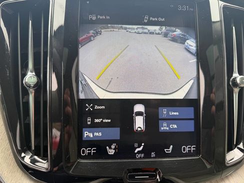 Used 2018 Volvo XC60 T6 Inscription w/ Luxury Seat Package image 23