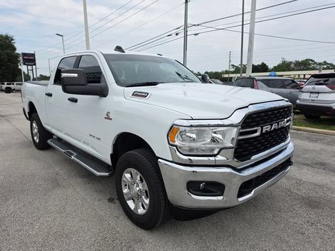 Used 2024 RAM 2500 Big Horn AWD/4WD image 7