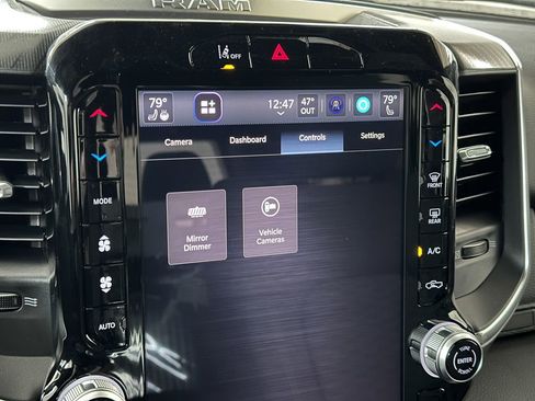 New 2026 RAM 1500 4x4 Crew Cab image 38