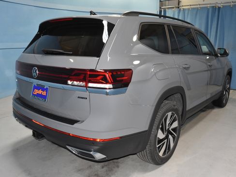 New 2026 Volkswagen Atlas SE image 21