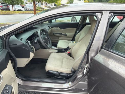 Used 2014 Honda Civic LX image 17