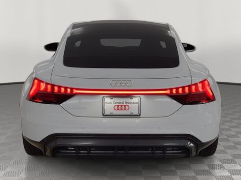 Used 2023 Audi e-tron GT Prestige w/ Prestige Package image 10