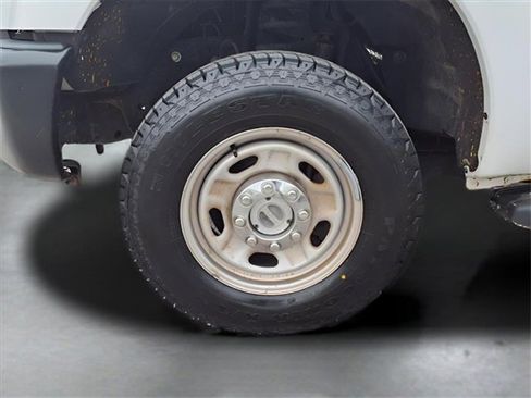 Used 2015 Ford F250 XL image 16