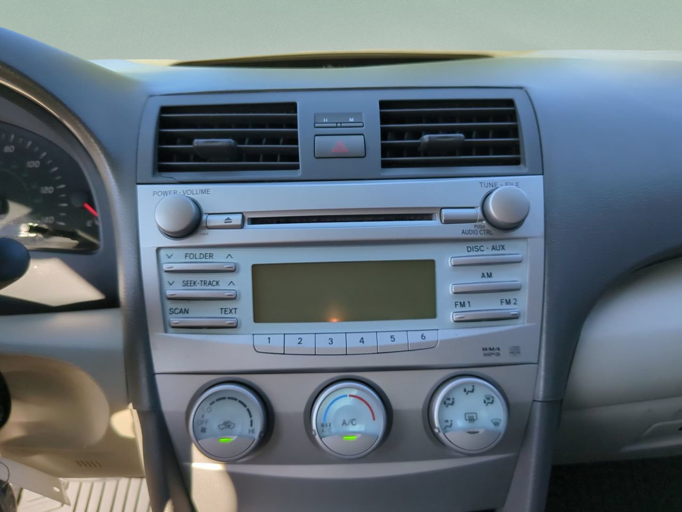Used 2007 Toyota Camry LE FWD image 24