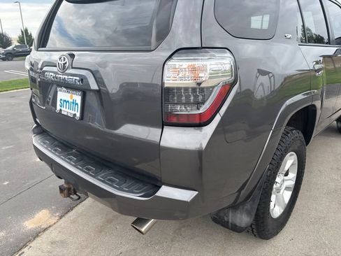 Used 2016 Toyota 4Runner SR5 Premium AWD/4WD image 29