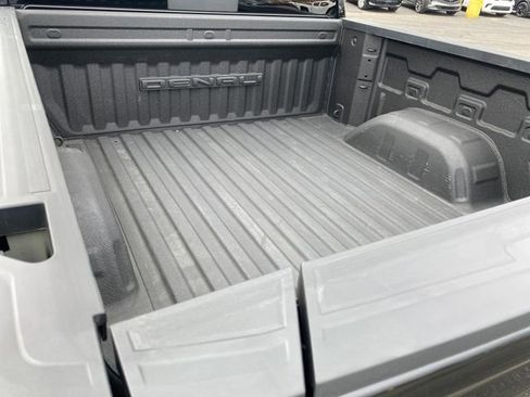Certified 2023 GMC Sierra 1500 Denali w/ Denali Reserve Package AWD/4WD image 22