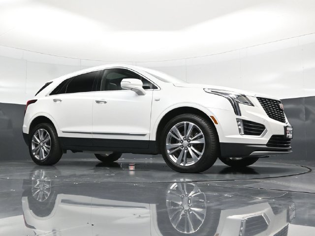Used 2024 Cadillac XT5 Premium Luxury w/ LPO, Floor Liner Package AWD/4WD image 59