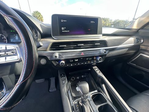 Certified 2022 Kia Telluride EX w/ EX Premium Package image 24