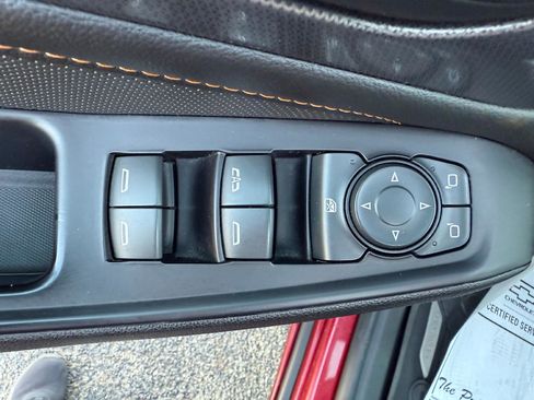 Used 2019 Chevrolet Traverse Premier image 21