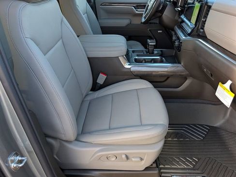 New 2026 Chevrolet Silverado 1500 LTZ w/ LTZ Premium Package image 27