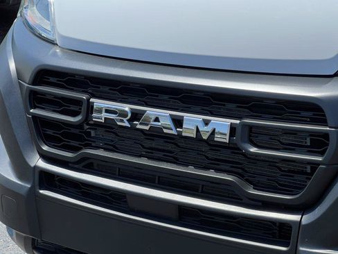Used 2025 RAM ProMaster 2500 w/ Convenience Group FWD image 31