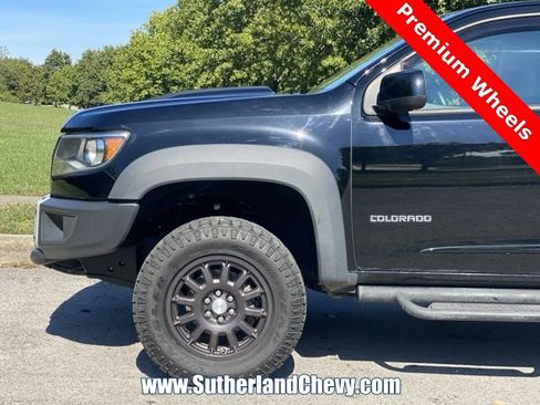 Used 2020 Chevrolet Colorado ZR2 w/ Colorado ZR2 Bison Edition image 10