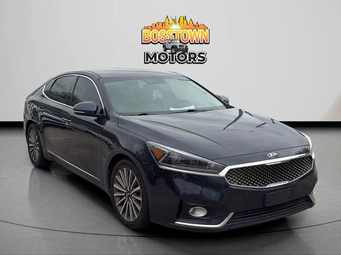 Used 2017 Kia Cadenza Premium image 11