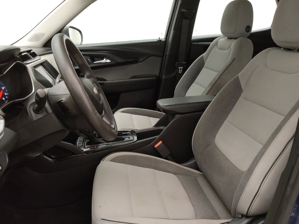 Used 2021 Chevrolet TrailBlazer LS FWD image 17