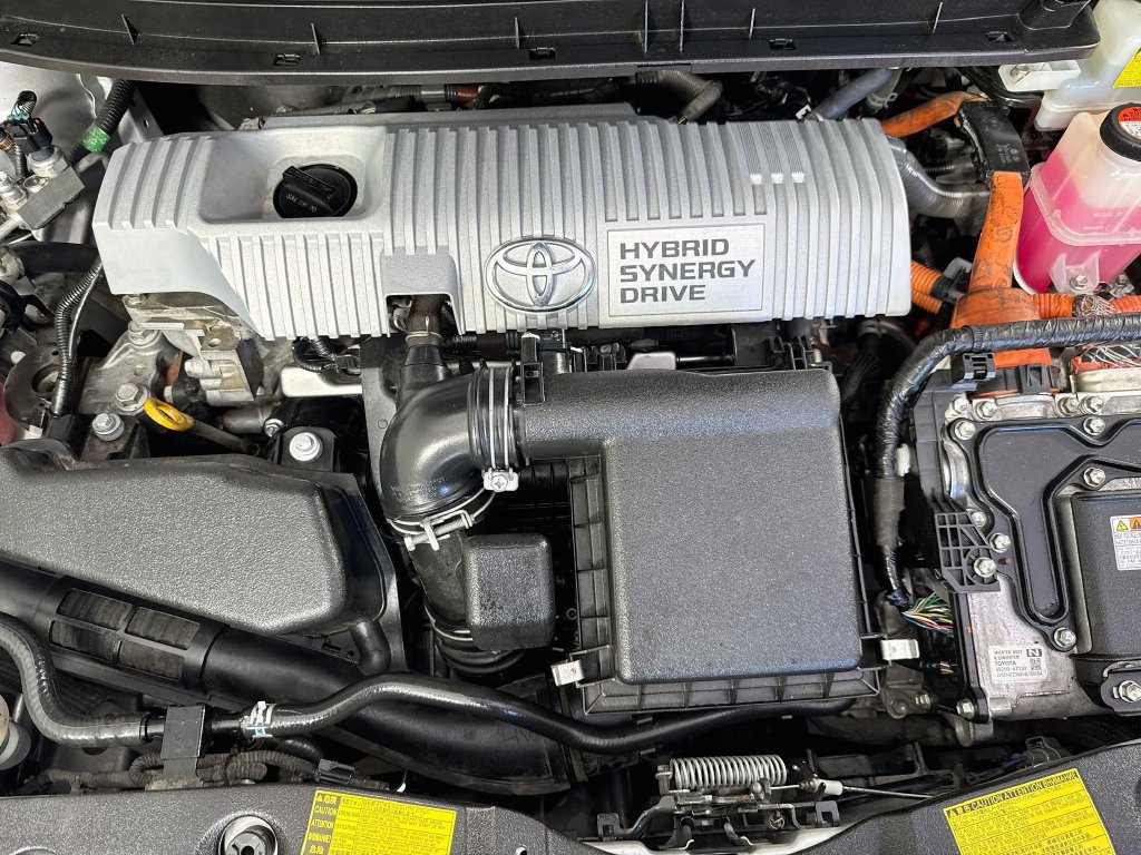 Used 2014 Toyota Prius Three FWD image 36