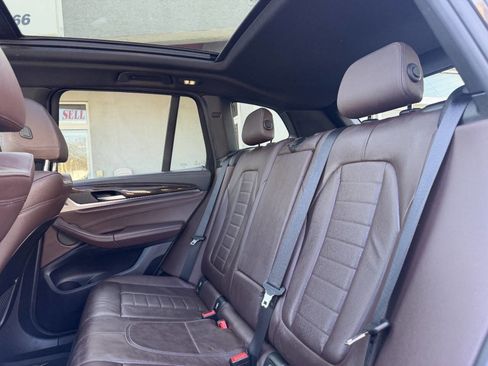 Used 2018 BMW X3 M40i image 24