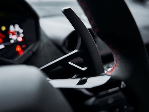 Used 2022 Lamborghini Huracan STO image 59