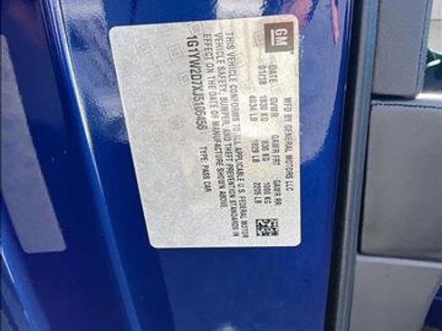 Used 2018 Chevrolet Corvette Grand Sport w/ Carbon Flash Badge Package image 29