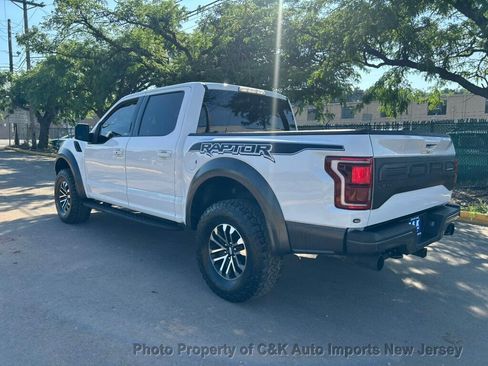 Used 2019 Ford F150 Raptor w/ Equipment Group 802A Luxury AWD/4WD image 16