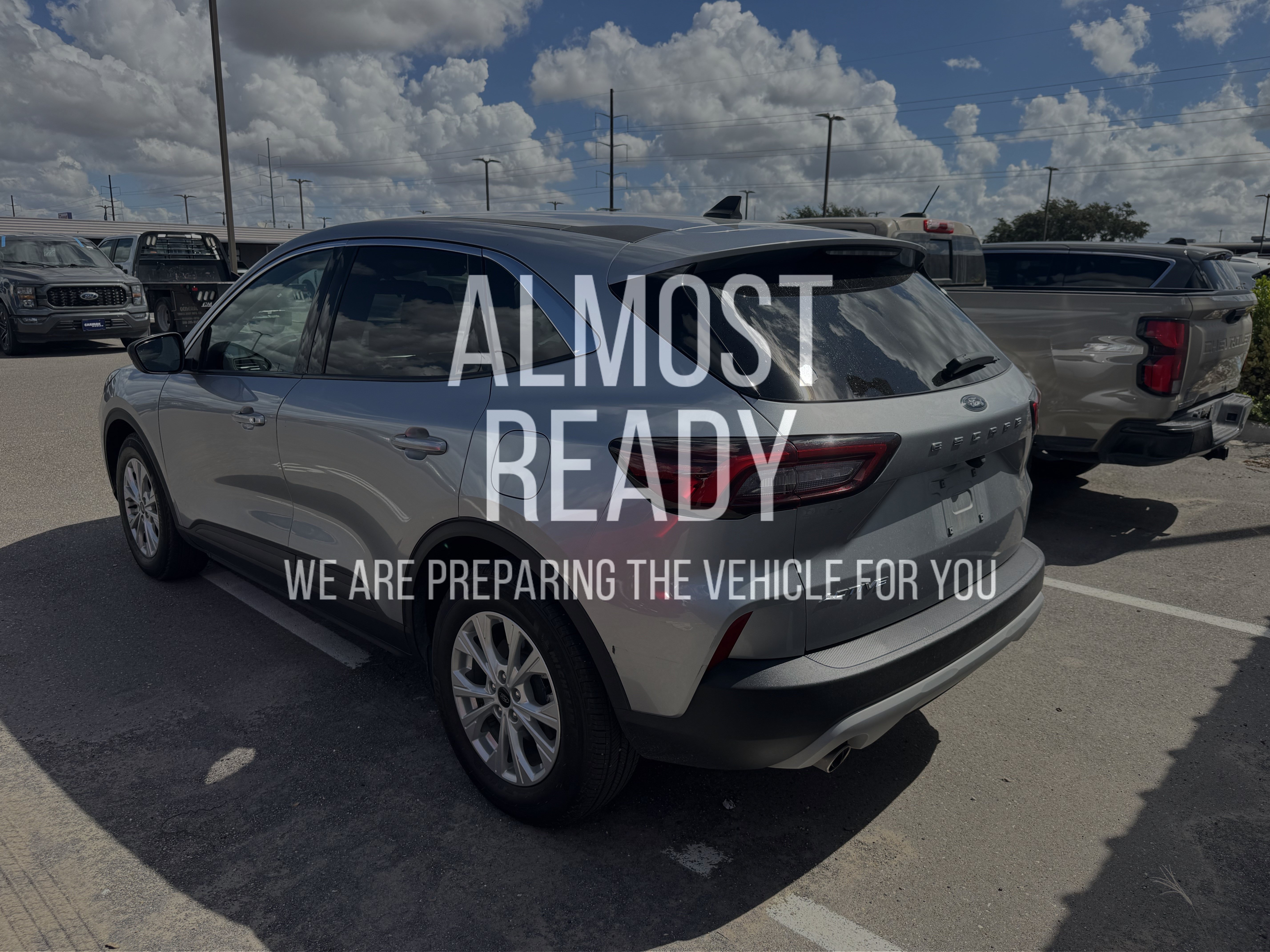 Used 2023 Ford Escape Active FWD image 3