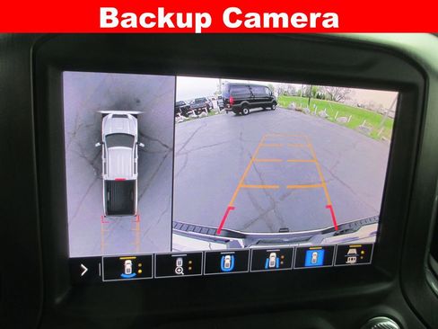 Used 2022 GMC Sierra 2500 AT4 w/ AT4 Premium Plus Package image 17