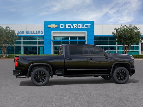 New 2026 Chevrolet Silverado 3500 High Country w/ High Country Premium Package image 5