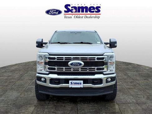 Used 2024 Ford F250 XLT w/ FX4 Off-Road Package AWD/4WD image 8