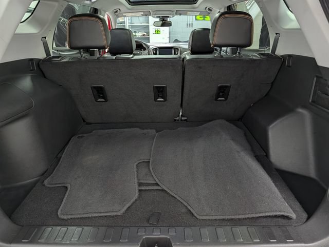 Certified 2023 GMC Terrain AT4 AWD/4WD image 15
