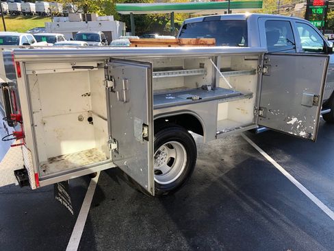 Used 2019 RAM 3500 Tradesman image 18