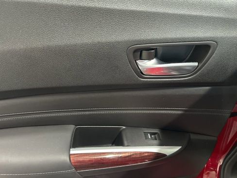 Used 2017 Acura TLX V6 image 19