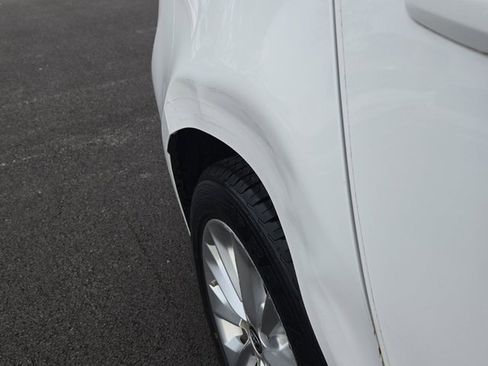 Used 2020 Toyota Corolla LE image 31