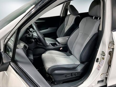 Used 2020 Subaru Outback Premium image 21