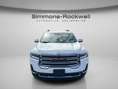 Used 2023 GMC Acadia SLT