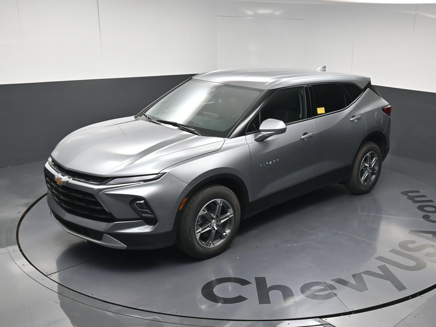 Used 2026 Chevrolet Blazer LT FWD image 31